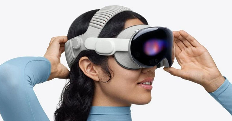 Apple Unveils Updated Vision Pro with M5 Chip and Enhanced Dual Knit Band