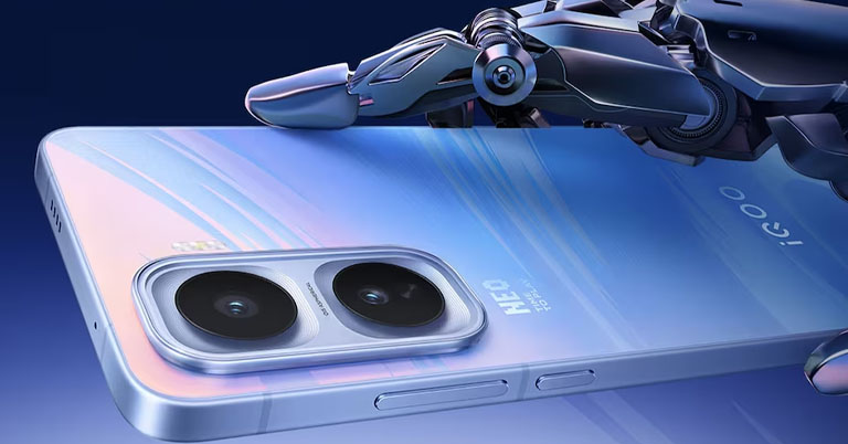 iQOO Neo 11 Debuts in China With Premium Display and Powerful Performance