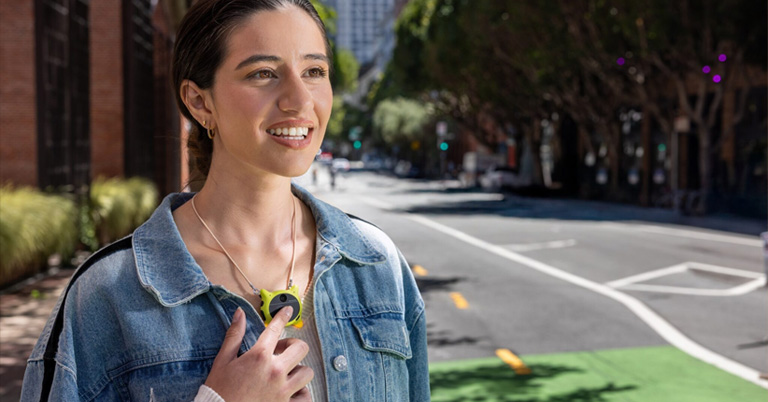 Looki L1 AI Wearable Camera Debuts in China with Automated Vlogging Capabilities