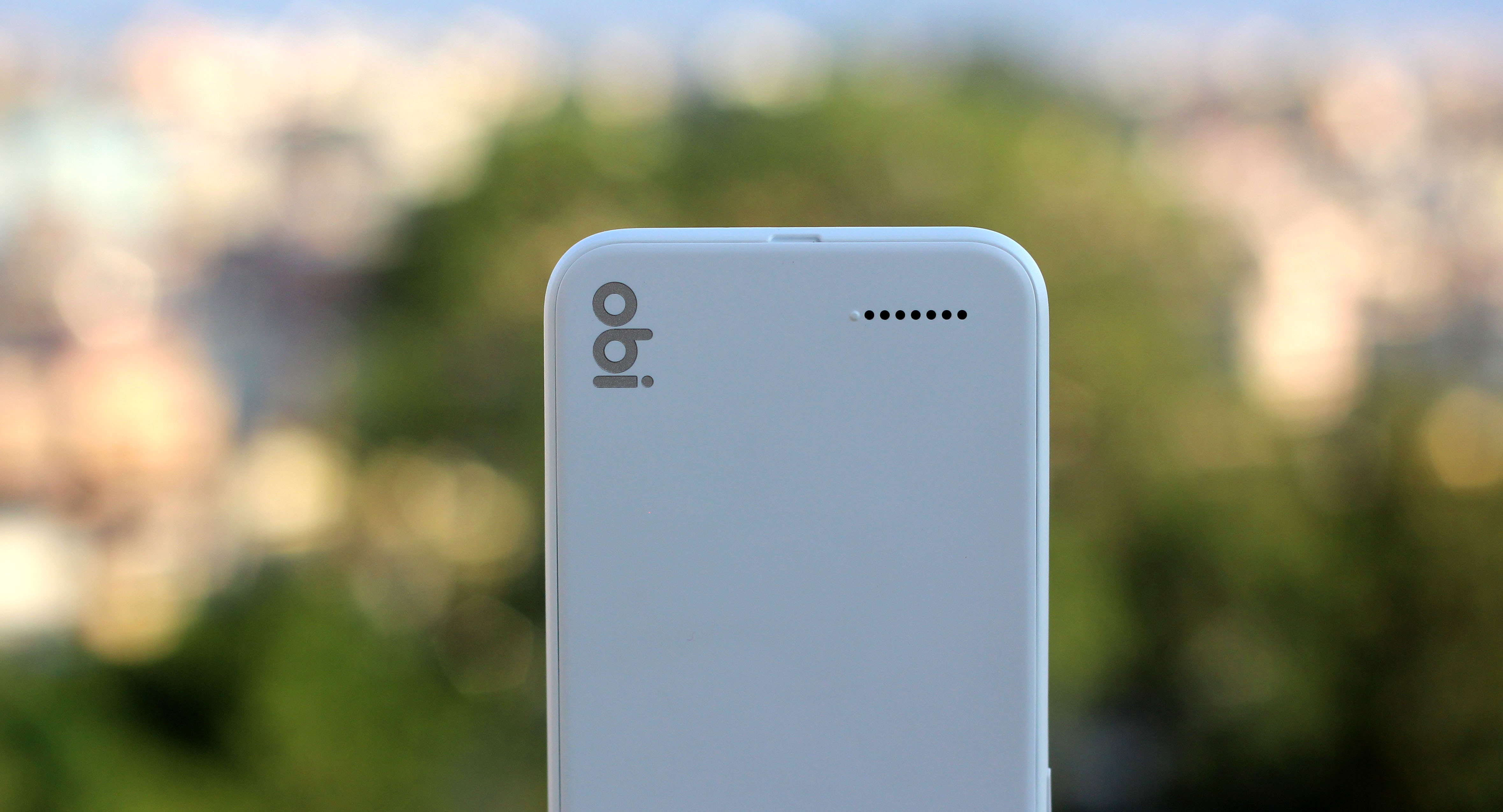 Obi Worldphone MV1 Review: A Style-Centric Smartphone